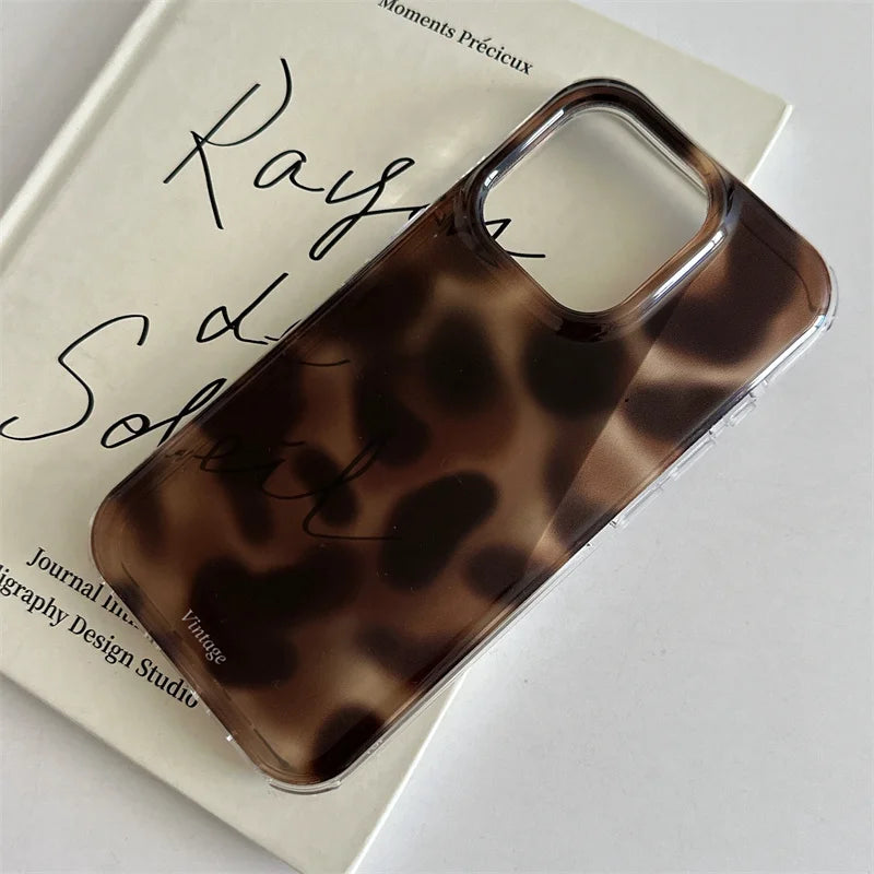 Fashion Amber Pattern Phone Case For iPhone 17 Pro 15 14 16 Pro Max Cover with Hand Rope Chain Shockproof Cute Cases 16Pro Funda